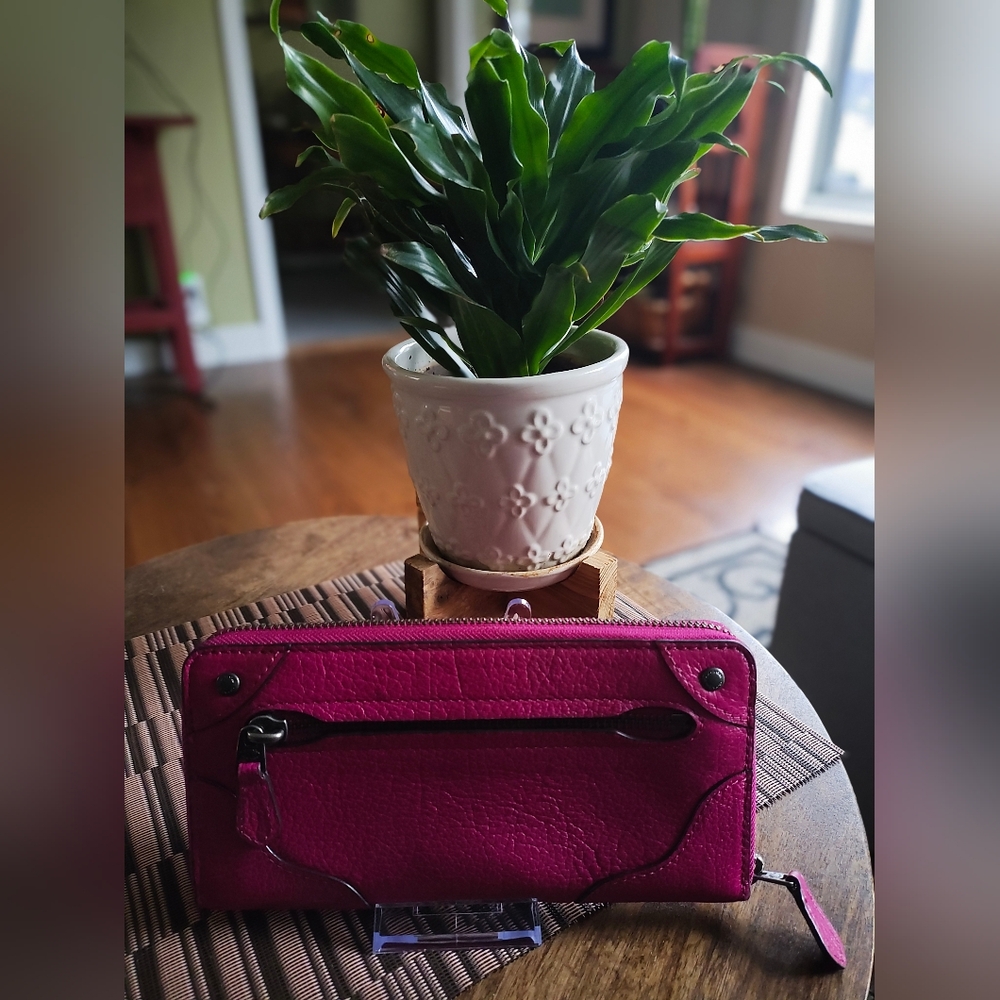 Coach Raspberry Pink Leather Wallet - Picture 4 of 13
